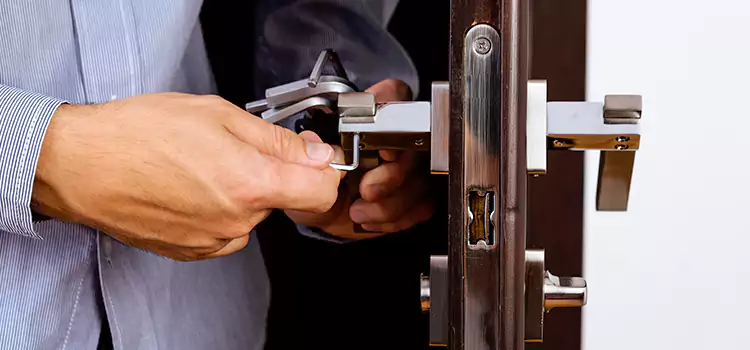 Commercial Door Lock Repair Forest Lake