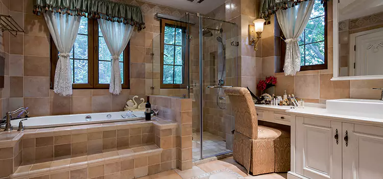 Universal Remodeling Forest Lake